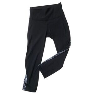 Lululemon Black Cropped Capri Leggings Mesh Detail